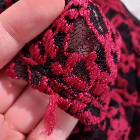 Alloy Apparel Red & Black Lace Two Layered Tank - Picture 4 of 8